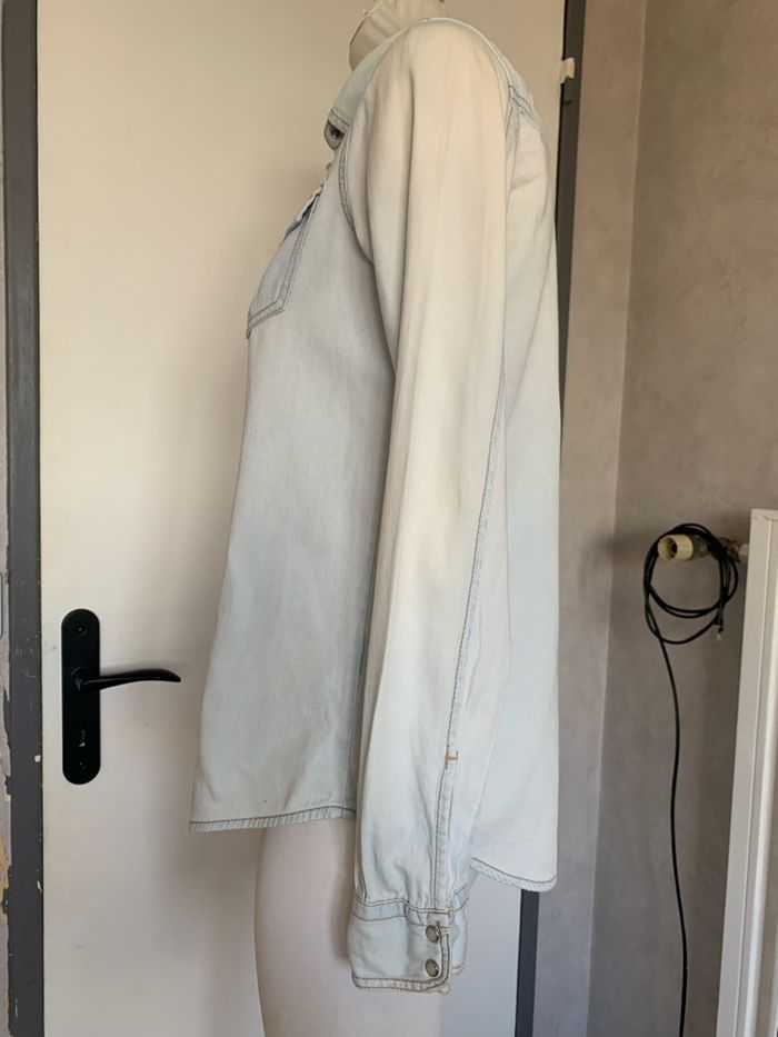 Chemise jeans blanchi - photo numéro 6