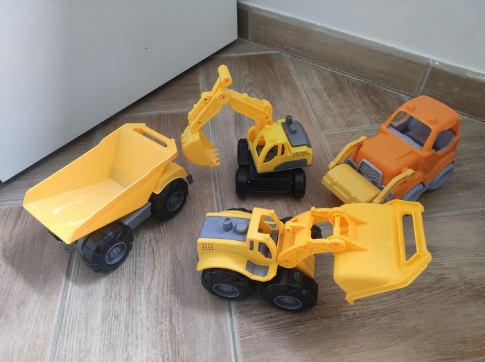 Lot véhicule de construction