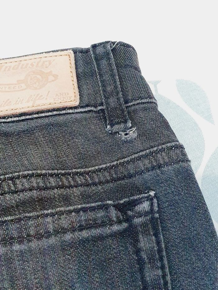 Jeans Diesel - 16A - photo numéro 4