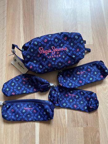Trousses Pepe jeans neuves