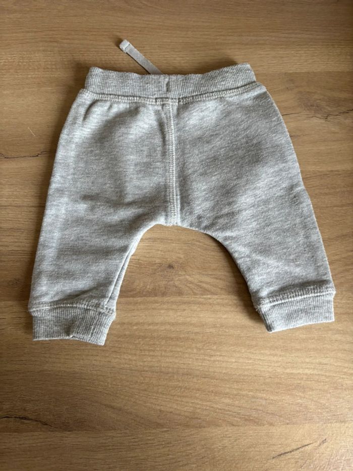 Pantalon gris Kiabi - photo numéro 2