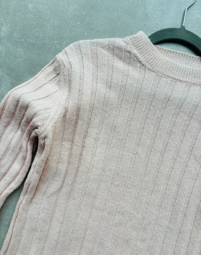 Magnifique pull rose pale côtelé Trendyol L neuf - photo numéro 2
