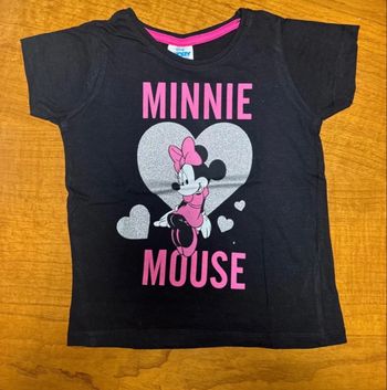 T-shirt fille taille 5 ans Disney