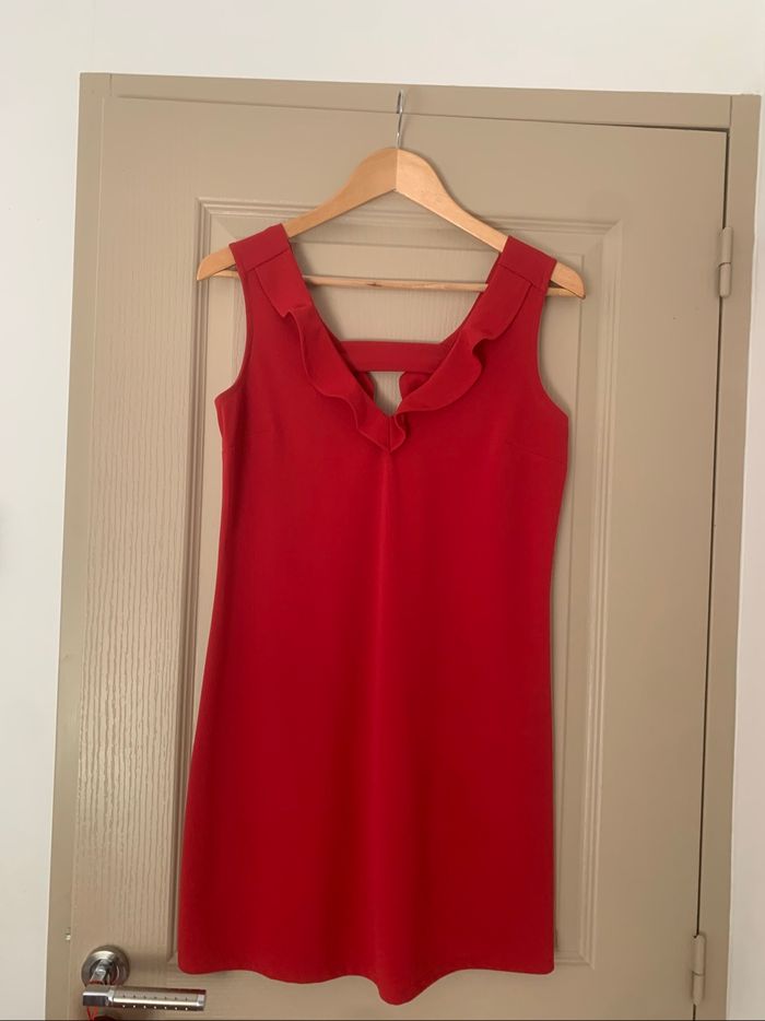 Robe rouge Cache-cache