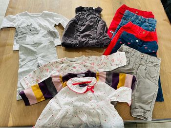 Lot fille 3 mois jean robe pull ensemble