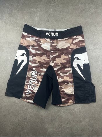 Short de sport de combat Venum / Taille M 38 / Très bon état