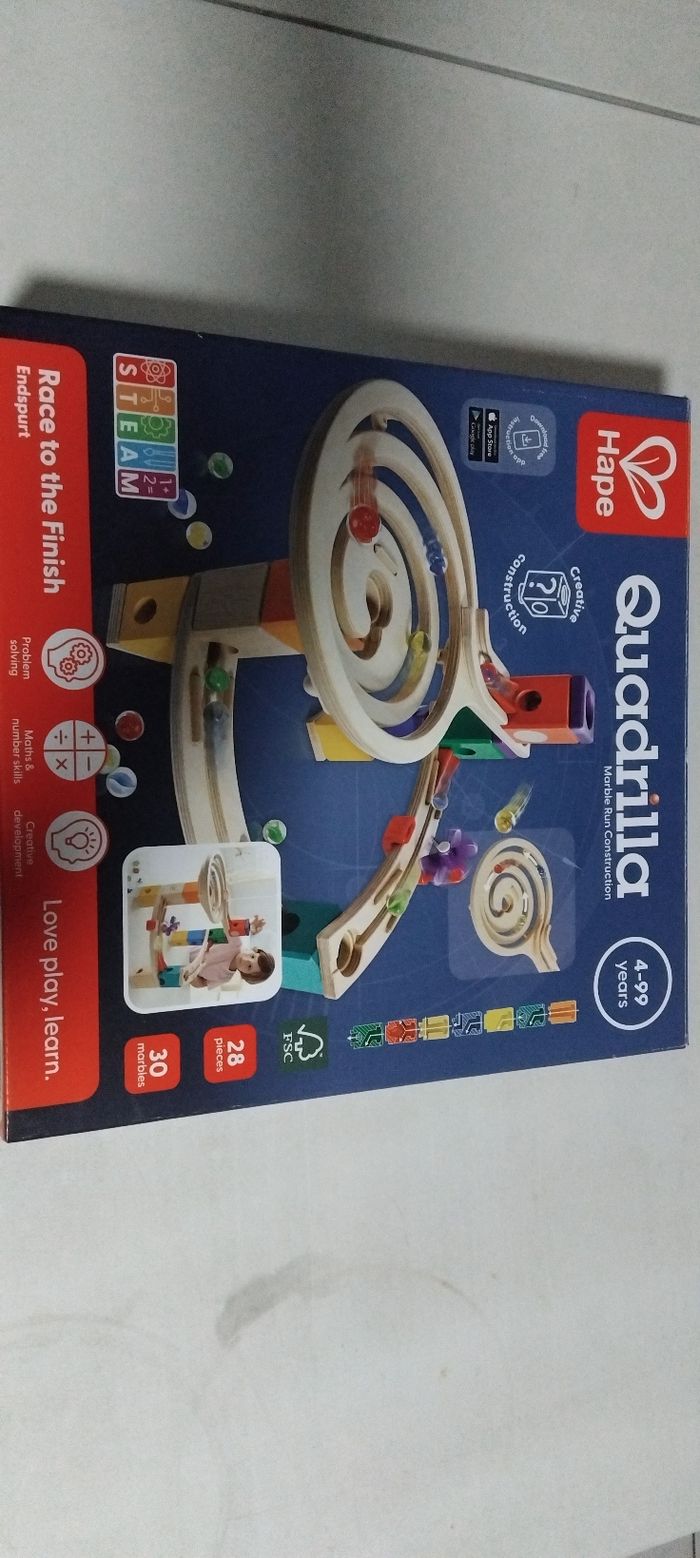 Jeu en bois QUADRILLA