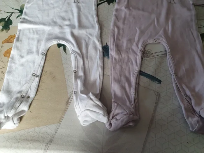 Lot de 3 Lots de 3 pyjamas 9 mois - photo numéro 2