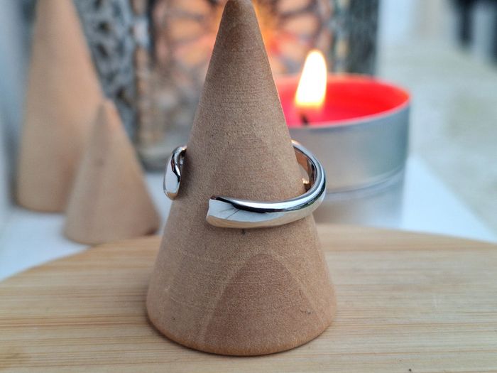 Bague ouverte argentée design futuristique goth en Acier Inoxydable Bague de fiançailles - photo numéro 3