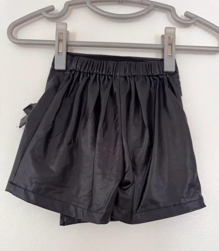 Jupe short - photo numéro 2