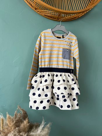 Robe IKKS et jupe beige 💛🩶 Taille 5 ans