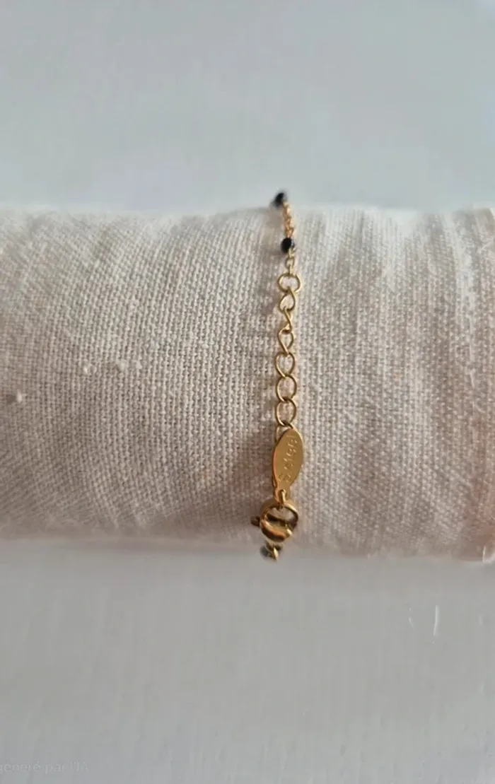 1 bracelet étoile dorée or perles noires 
🌸 en acier inoxydable - photo numéro 2