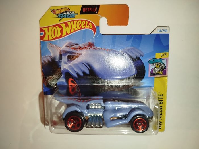 Hot Wheels T-Rextroyer Série Let's Race Netflix 2024