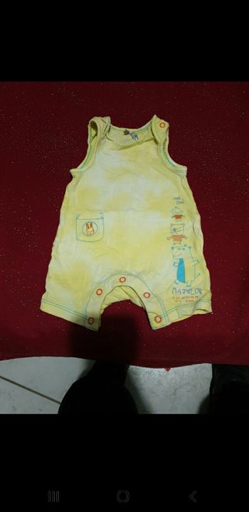 Bodie 1 mois garçon