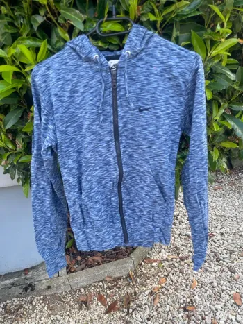 Veste Nike neuve taille s