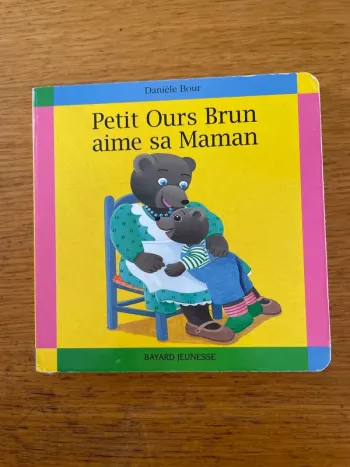 Livre petit ours blanc
