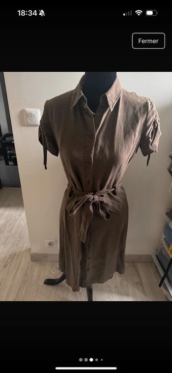 Robe très chic  Burton