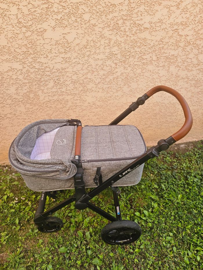 Poussette + base isofix - photo numéro 2