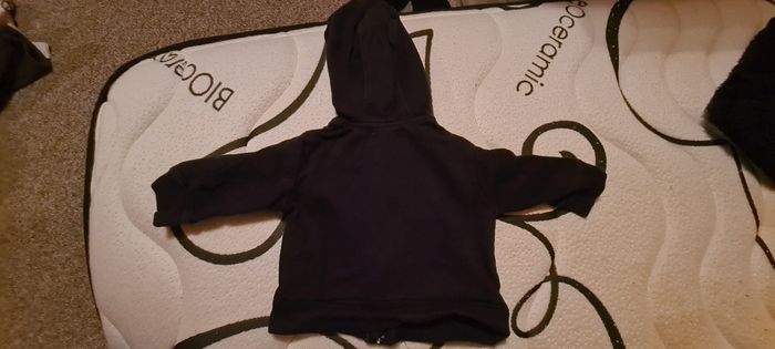 Gilet noir - photo numéro 3