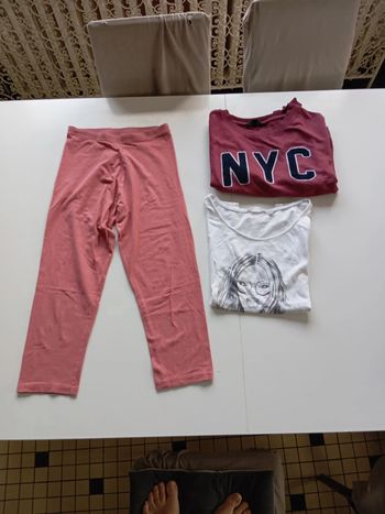 Lot 1 t-shirt 1 legging +1 pull