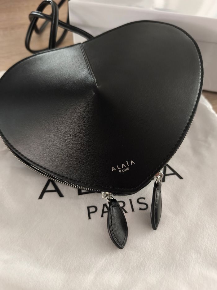 Sac bandoulière coeur noir - photo numéro 3