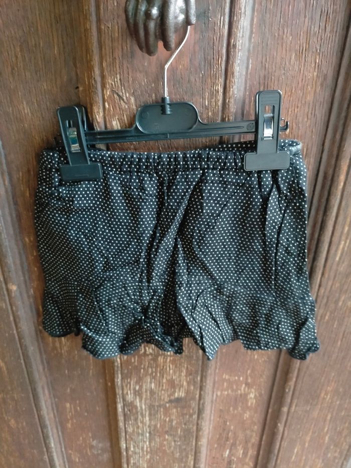 Jolie jupe Chloé 4 ans - photo numéro 4