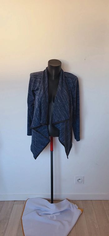 Gilet taille unique.