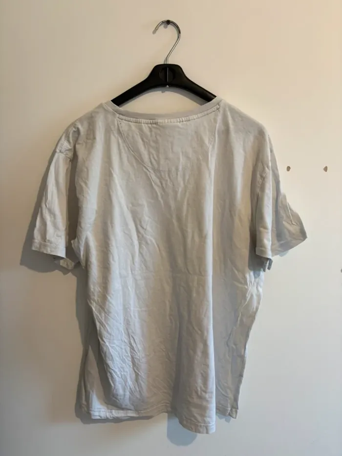 T-shirt Ellesse blanc logo noir et rouge taille XL - photo numéro 4