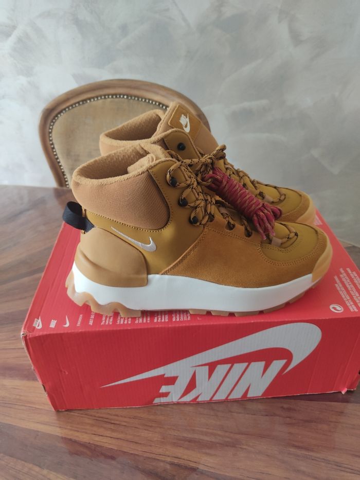 Chaussures Nike city classic boot T 40 - photo numéro 5