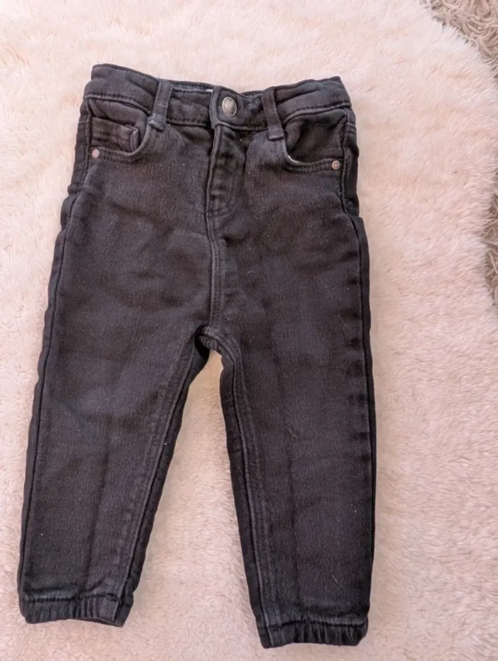 Jeans noir 12-18 mois