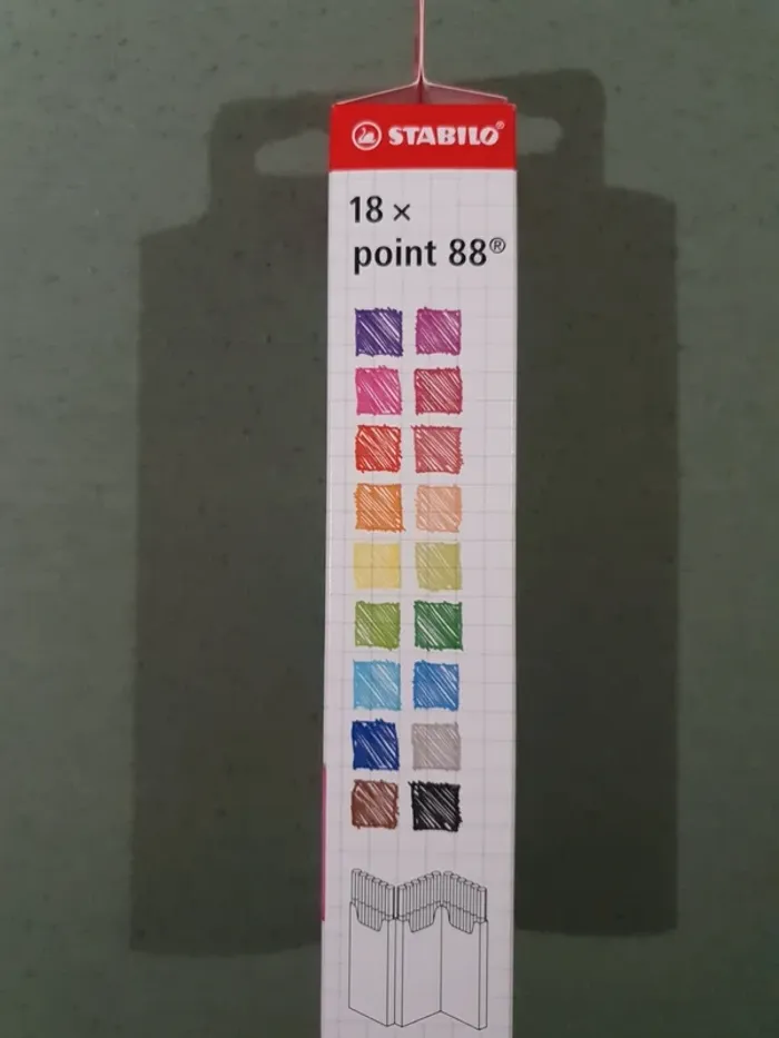 Lot stylos bic et feutre point 88 stabilo - photo numéro 4