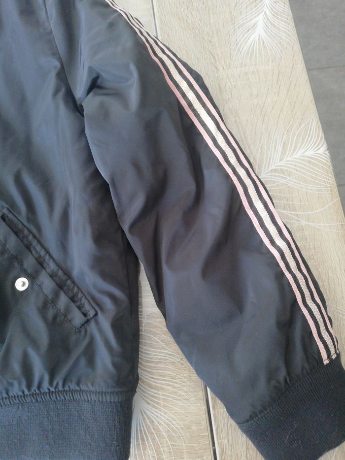 Blouson fille 8 ans - photo numéro 2