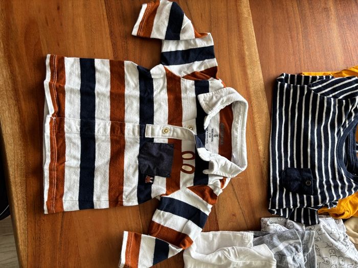 Lot t-shirt manche longue 6 mois - photo numéro 2