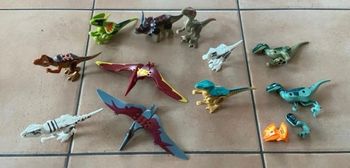 Lot dinosaures type Lego 