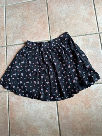 Jupe courte volant noir fleur Mim Taille 38