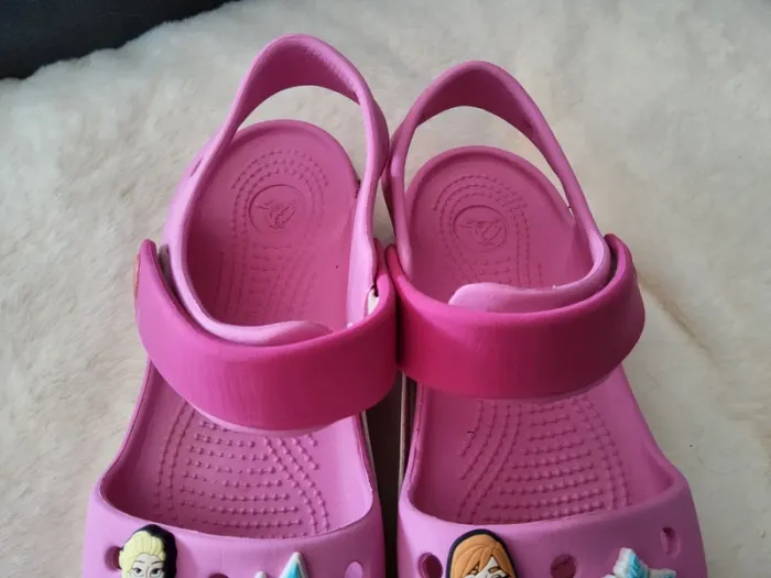 Chaussures sandales Crocs C13 soit pointure 30/31 - photo numéro 5
