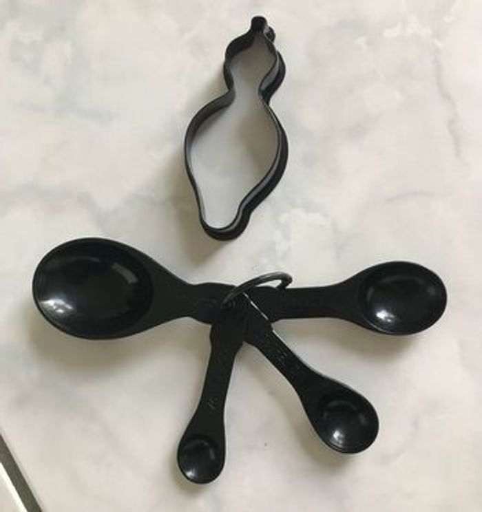 Cuillères doseuses et emporte pièce barbapapa - photo numéro 4