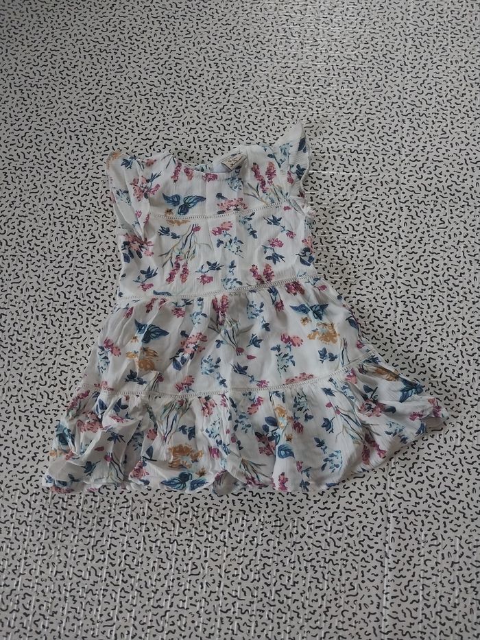 Robe fleurie fille 3 mois