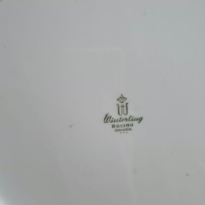 Magnifique assiette en porcelaine - photo numéro 3