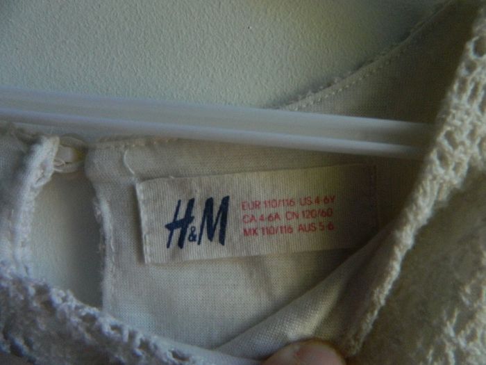 Robe T 4/6 ans en crochet "H&M" - photo numéro 4