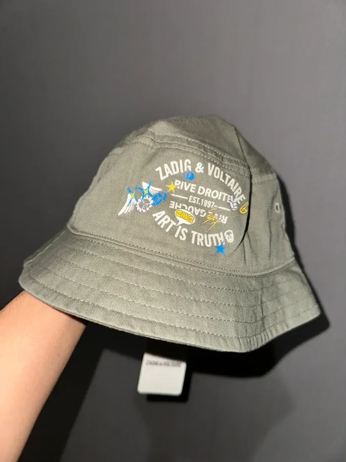 Joli bob neuf Zadig & Voltaire