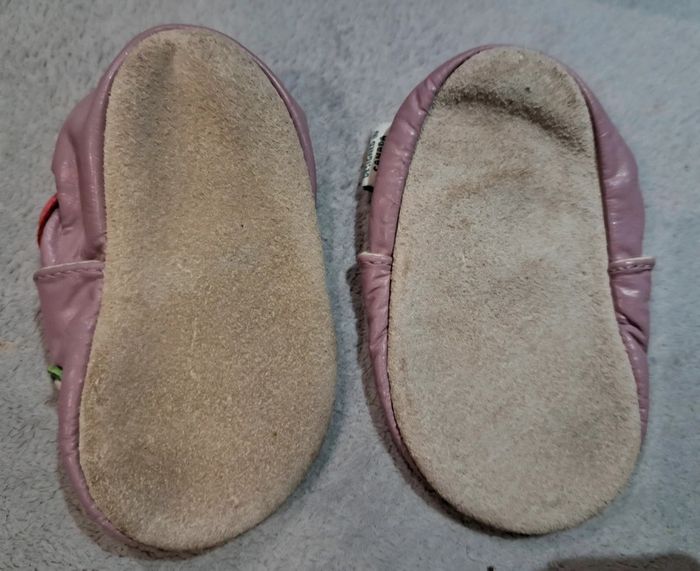 Chaussons cuir
JinWood
- 0-6 mois - photo numéro 2