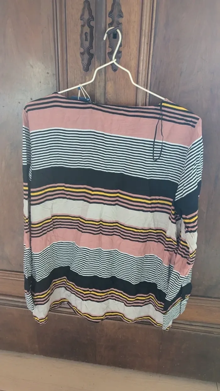Tee shirt manches longues blouse Tom Tailor taille 42 neuf - photo numéro 3