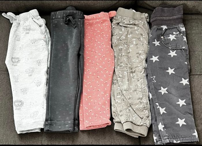 Lot de vêtements hiver fille 24 mois - photo numéro 2