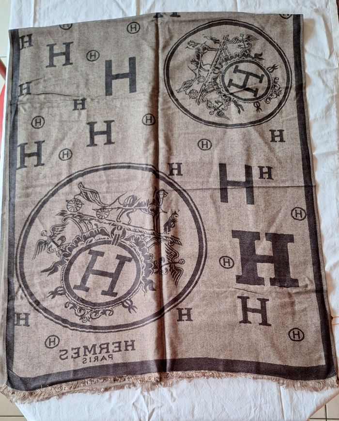 Echarpe inspiration Hermès Marron/Taupe réversible - photo numéro 7