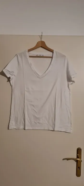 Tee-shirt blanc strass Mango