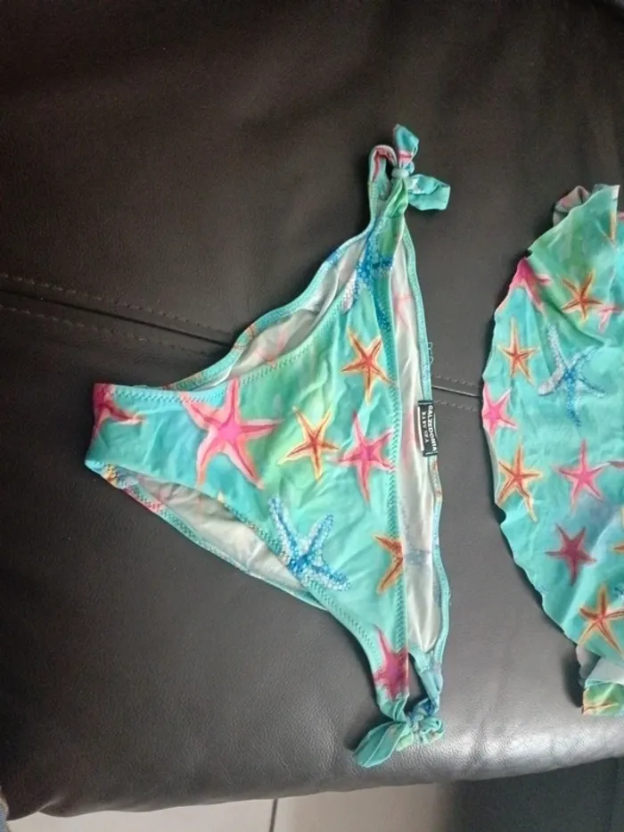 Maillot deux pièces calzedonia 10 ans - photo numéro 3