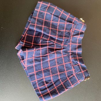 Short bleu marine et rouge et blanc