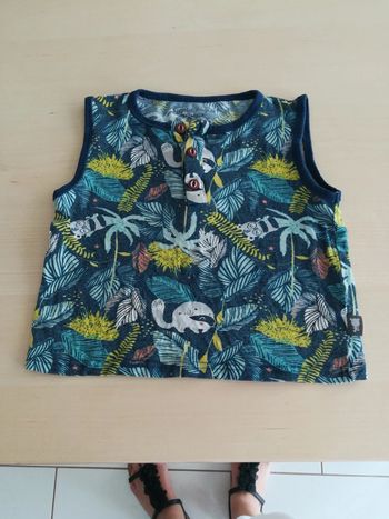 T-shirt sans manche fille