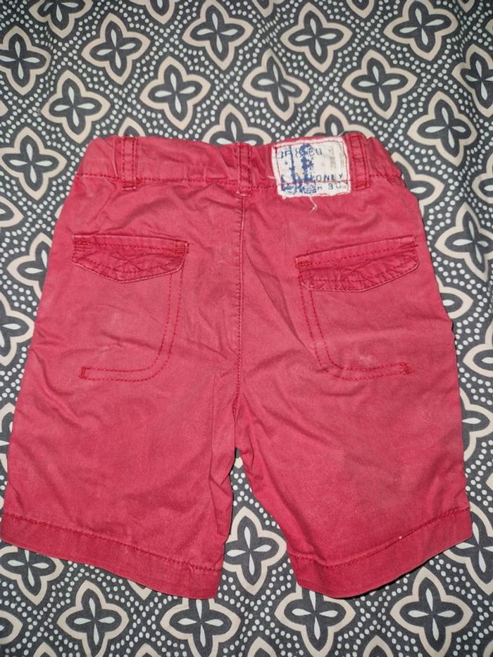 Short rouge 12 mois - photo numéro 4